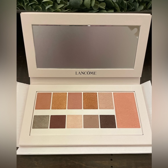 New Lancome palette. - Picture 1 of 8